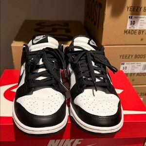 Nike Dunk Low Retro White Black Panda